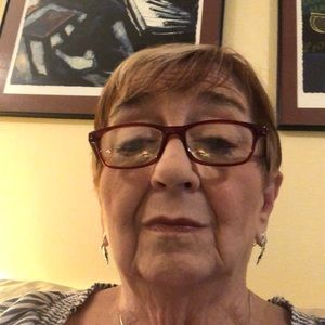 Meet your Posher, Phyllis